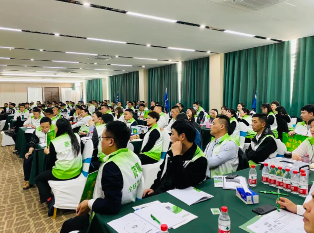 �齨����(y��u)����˲Ź�����飬���õ������I(y��)����ˮƽ��������I(y��)���|���l(f��)չ��4��13-14�����_��(ji��)�ܿՉ��C�y������������_���Ϻ������_չ��I(y��)��Ӗ�n�̡����������ˡ���Ӗ��